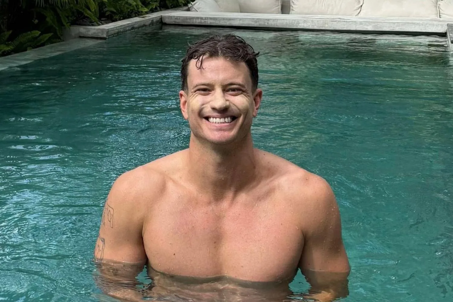 MAFS Sam Stanton in a swimming pool
