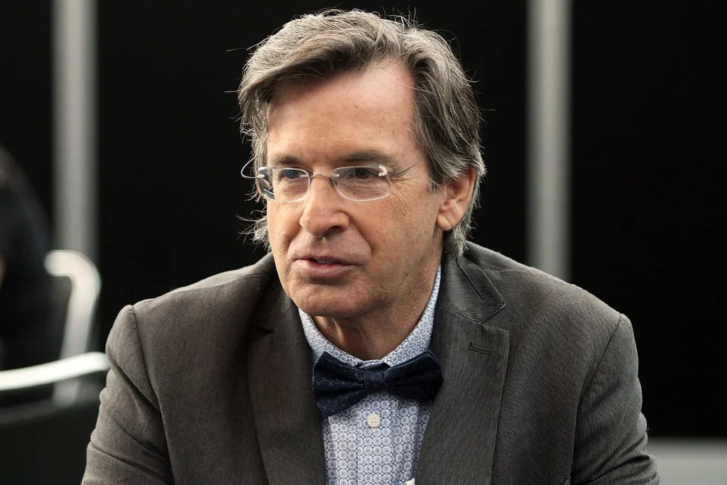 Robert Carradine.