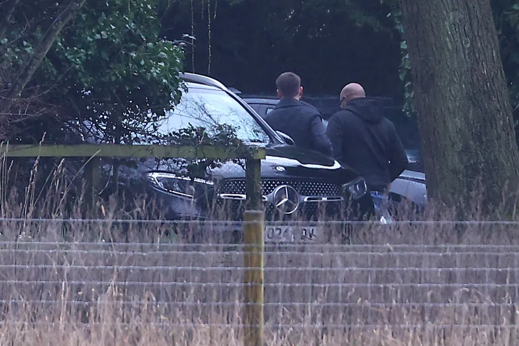 Reported police activity outside outside Sandringham Estate.