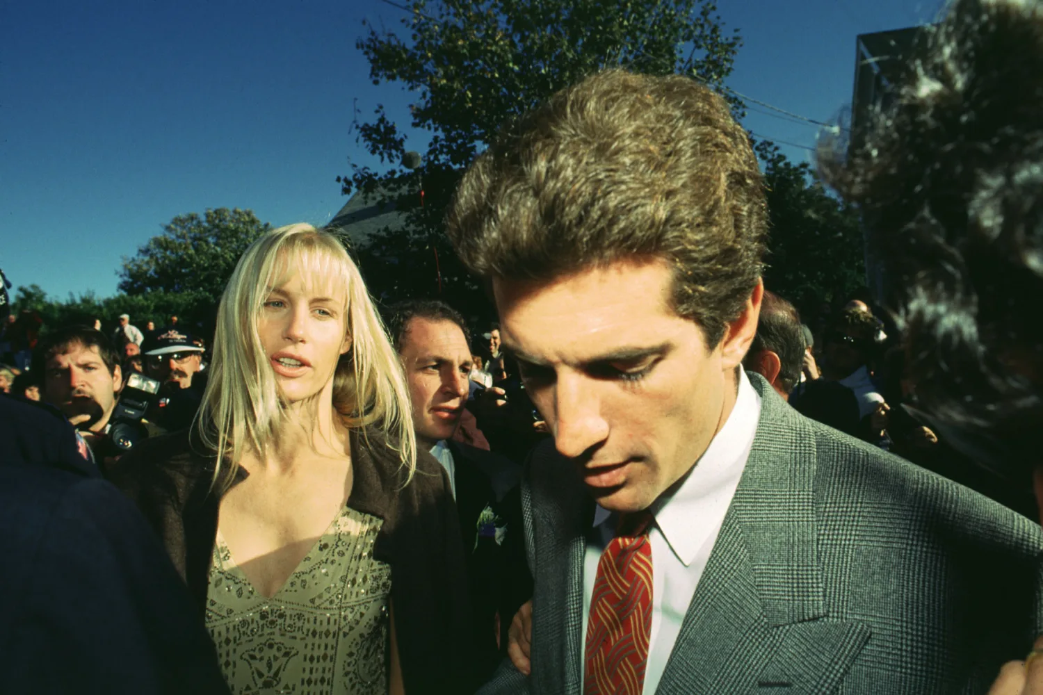 Daryl Hannah and JFK Jr