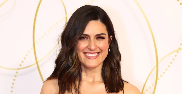 sarah abo on the red carpet