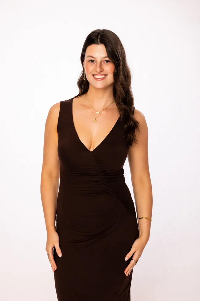 Maya Farmer wants a wife