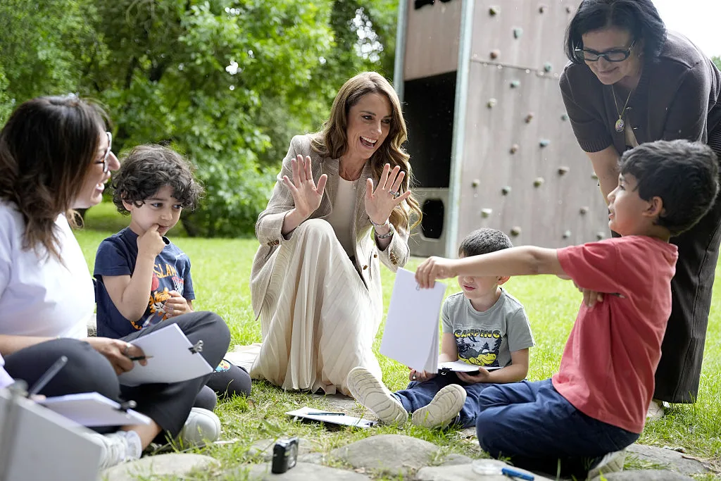 Kate with kids 