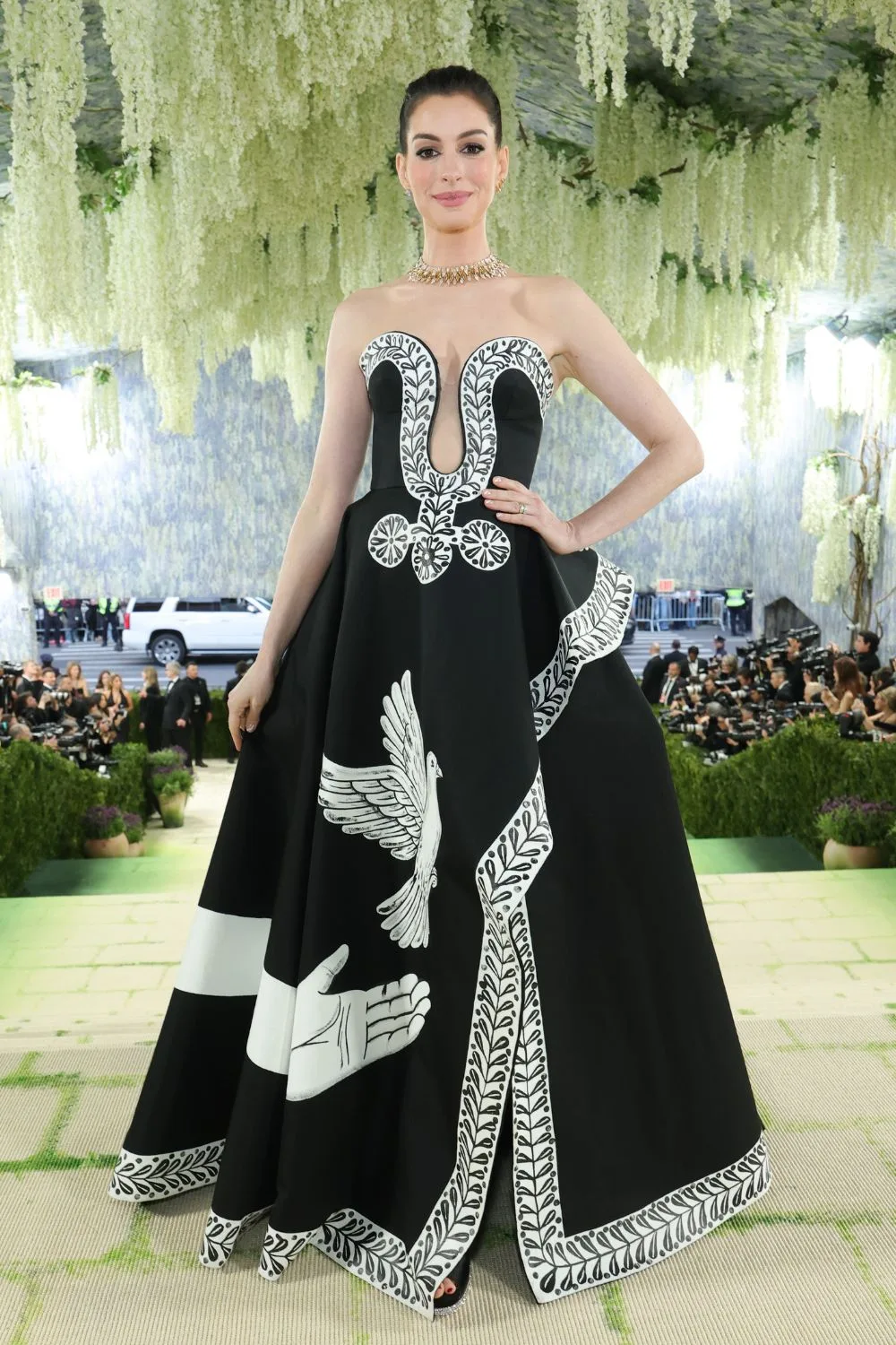 Anne Hathaway.