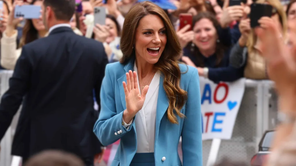 Kate in Italy