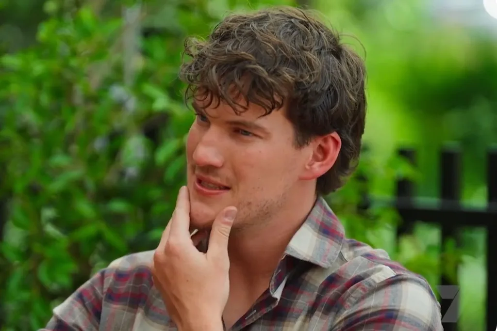 Farmer Zac on Farmer Wants A Wife