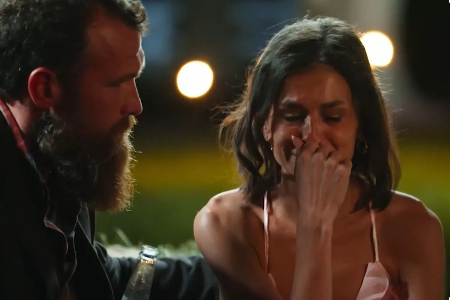Beth left Farmer Jason's farm on Monday