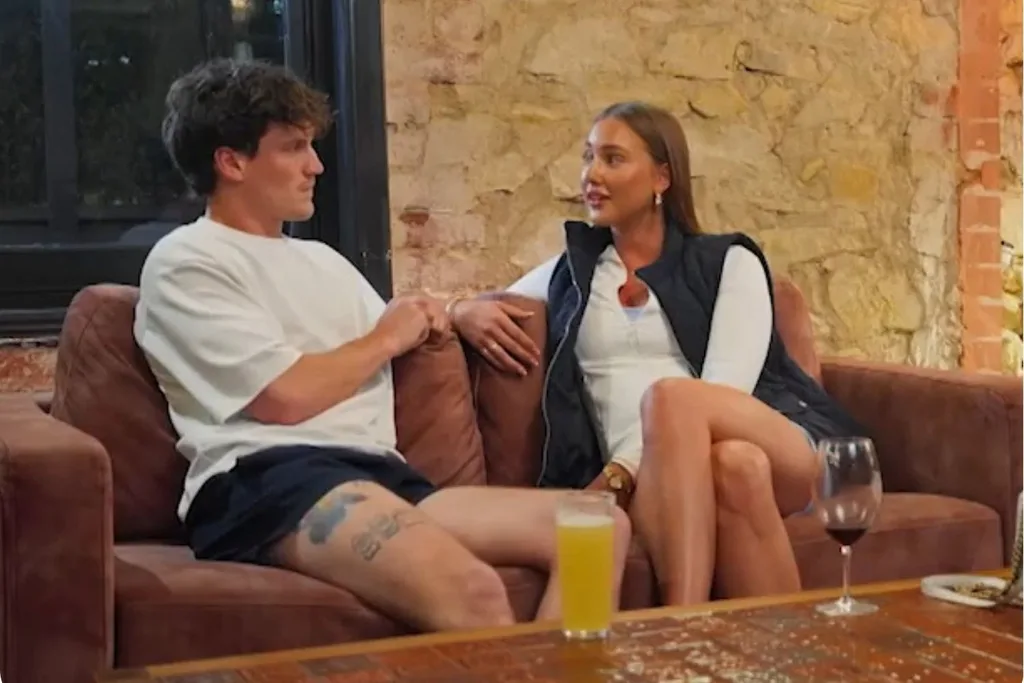 Farmer Zac and Miranda on Farmer Wants A Wife