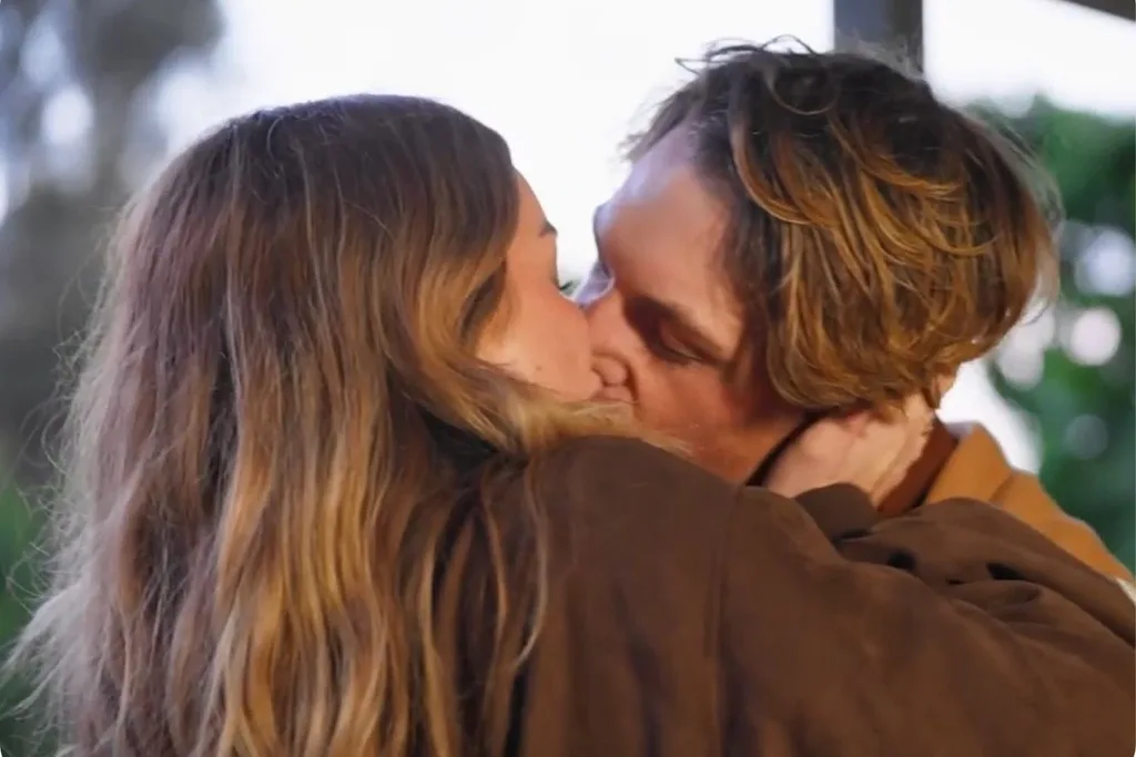 Farmer Wants A Wife's Farmer Dylan and Ally shared a secret kiss during the double date