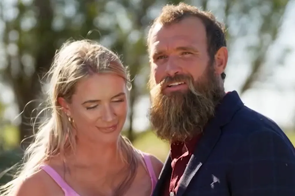Farmer Wants A Wife Poppy and Farmer Jason.