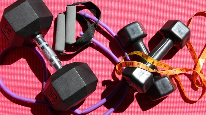 Ditch the fad diets: An expert’s guide to sustainably managing weight loss