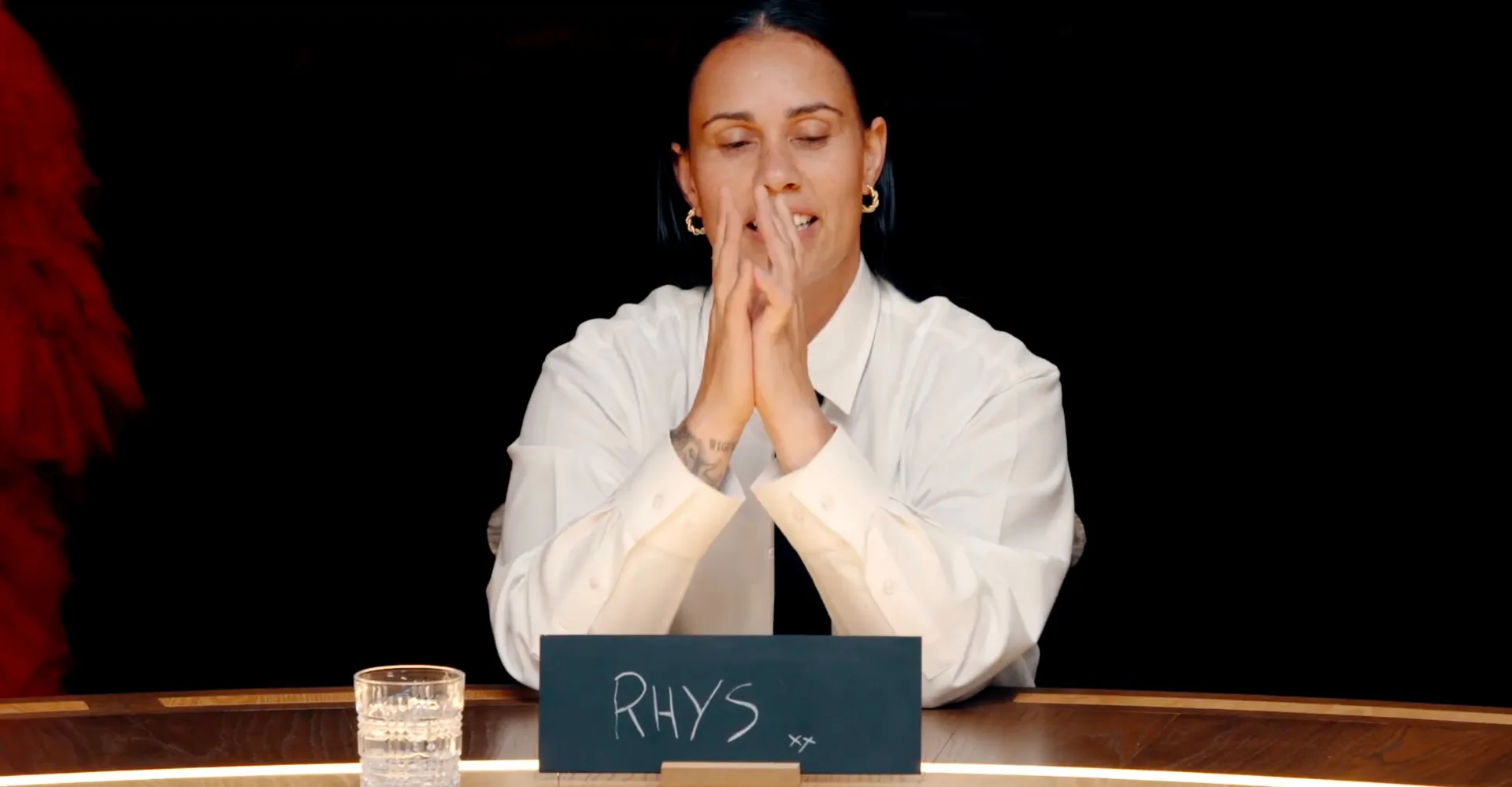 kirby with her vote for rhys at the round table