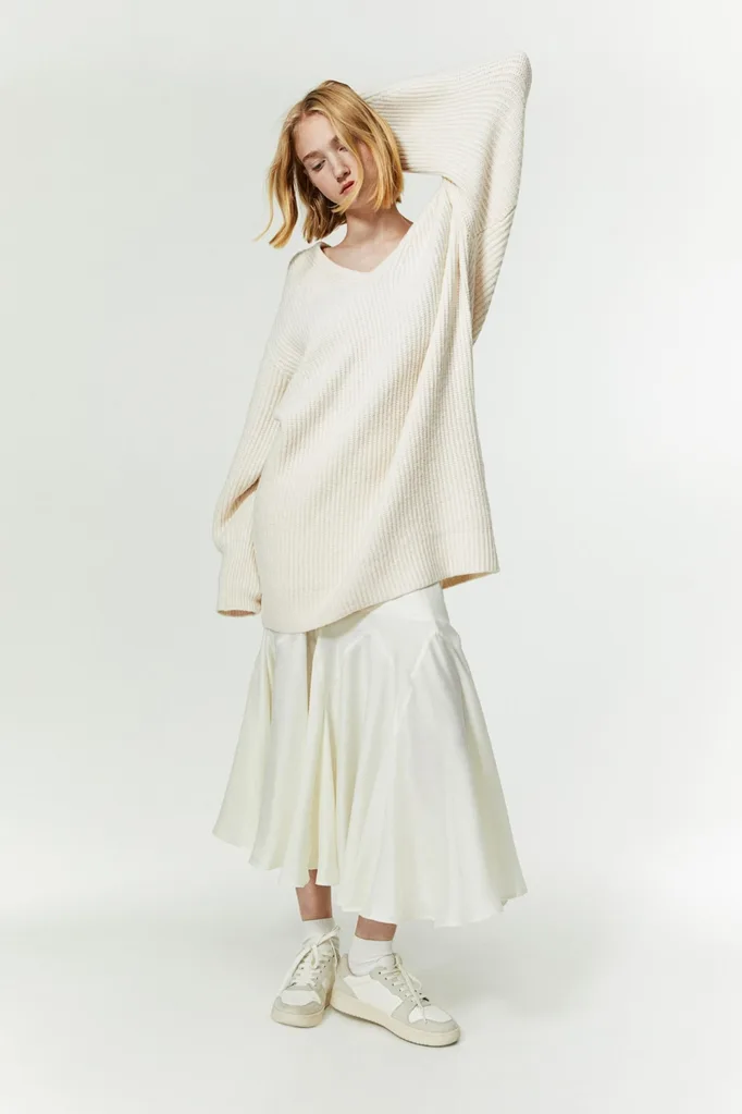 hm-beige-rib-knit-dress
