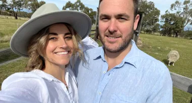 Farmer Wants a Wife’s Andrew Guthrie & Jess Nathan Tie the Knot!