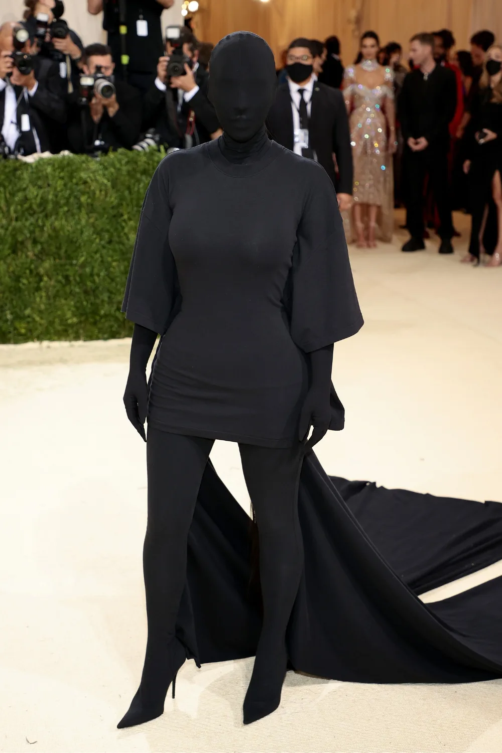 kim-kardashian-met-gala-2021