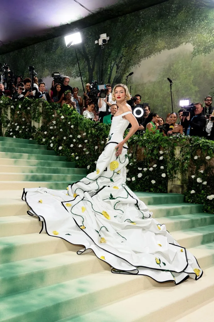 gigi-hadid-met-gala-2024