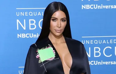 Kim Kardashian West Denies Photoshopping a Paparazzi Picture of Herself