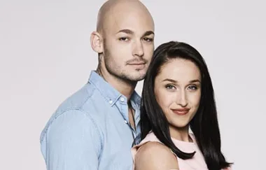 Seven Year Switch couple Felicity Ludlow and Mike Van Nimwegen matched on Tinder