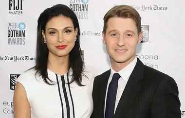 Morena Baccarin and Ben McKenzie are married!