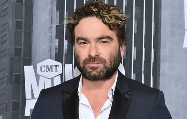 Johnny Galecki shares sweet photo from ‘wonderful’ evening out with new girlfriend