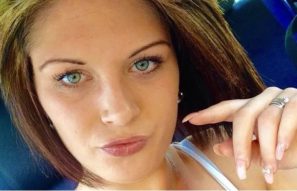 Woman accidentally live streams her own death on Facebook