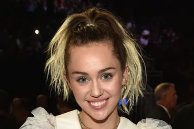 Miley Cyrus surprises Las Vegas shooting victim with special message