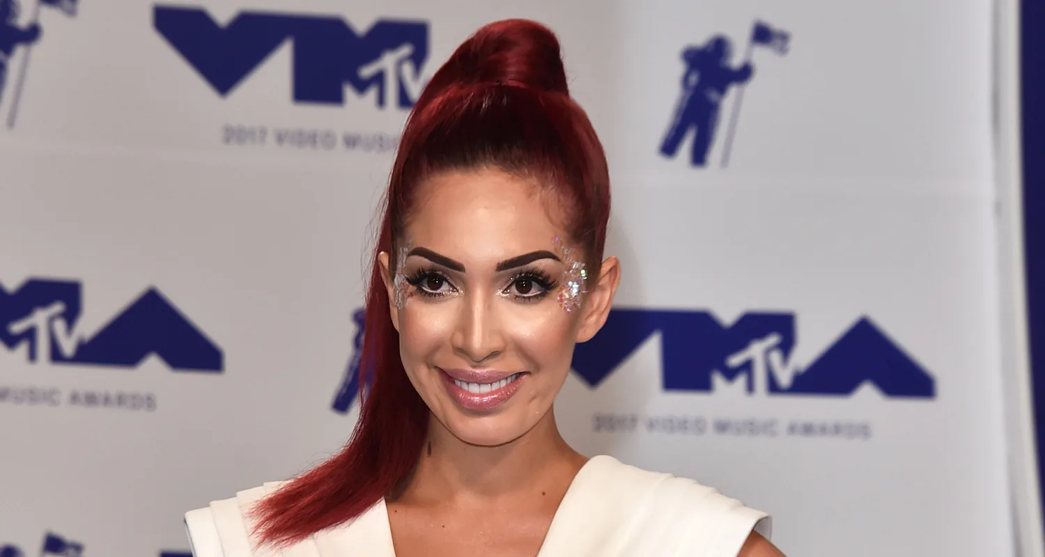 Farrah Abraham shares photos of vaginal rejuvenation