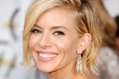 Here’s why Sienna Miller is wearing a gorgeous engagement ring