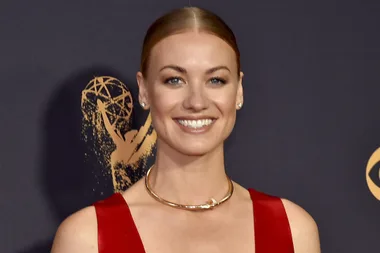 Yvonne Strahovski reveals she secretly married boyfriend Tim Loden