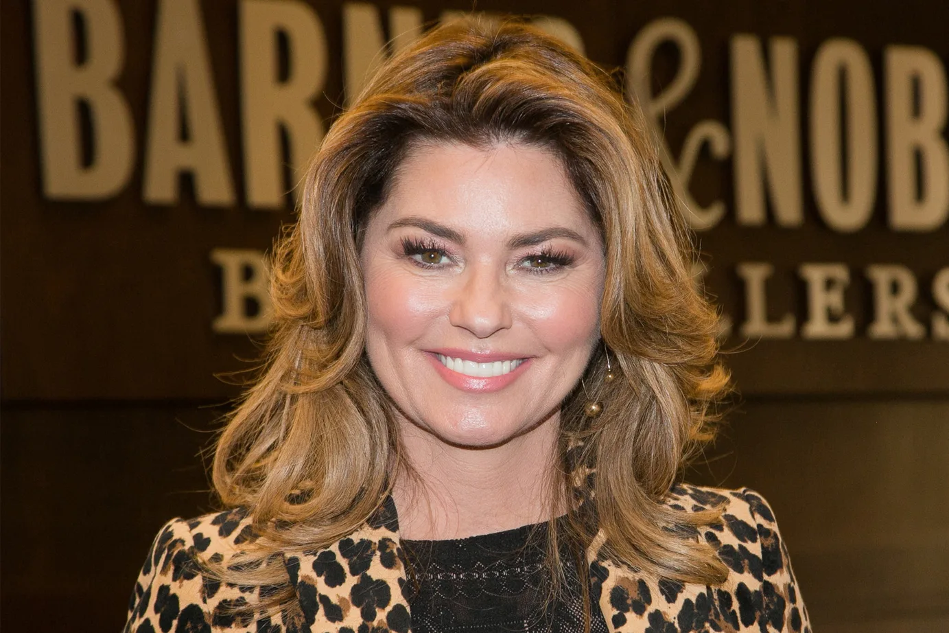 Shania Twain joins Dancing With The Stars as a guest judge WHO(01)