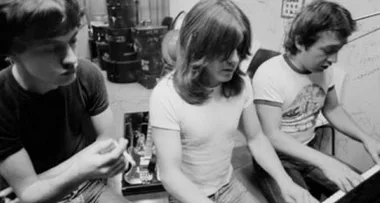 Musician and ‘Love Is In The Air’ writer George Young dead at 70