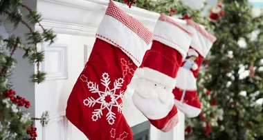 People Who Decorate for Christmas Earlier Are Happier