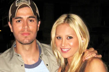 Enrique Iglesias and Anna Kournikova welcome twins