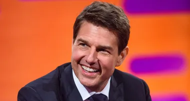 Tom Cruise shares update on his broken ankle