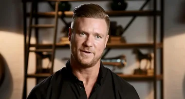 MAFS’ Dean Wells cuddles up to mystery woman