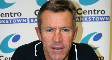 Former Bulldogs coach Steve Folkes has passed away