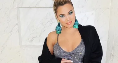 Is This Khloé Kardashian’s Sexiest Maternity Photo Ever?