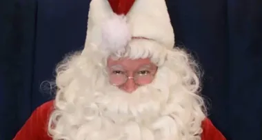 Is a Shopping Mall Santa and Toronto Landscaper a Serial Killer?
