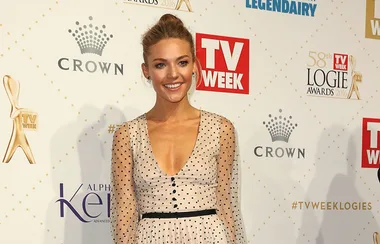 Sam Frost Wears Chrissy Teigen’s Maternity Dress