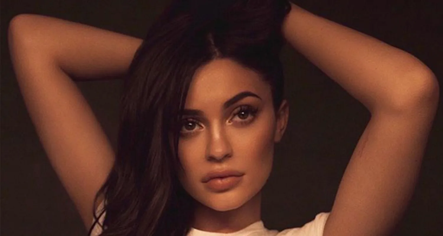 New Mum Kylie Jenner Is ‘Back At It’ in a Crop Top and Lace-Up Pants