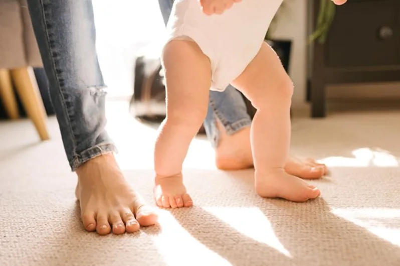 Sydney Naturopath jailed after infant nearly starved to death