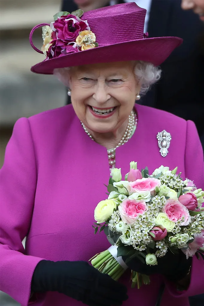 queen elizaebth