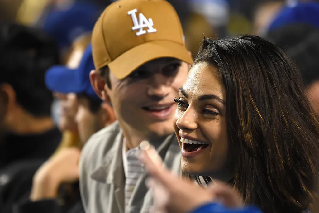 Ashton Kutcher Mila Kunis
