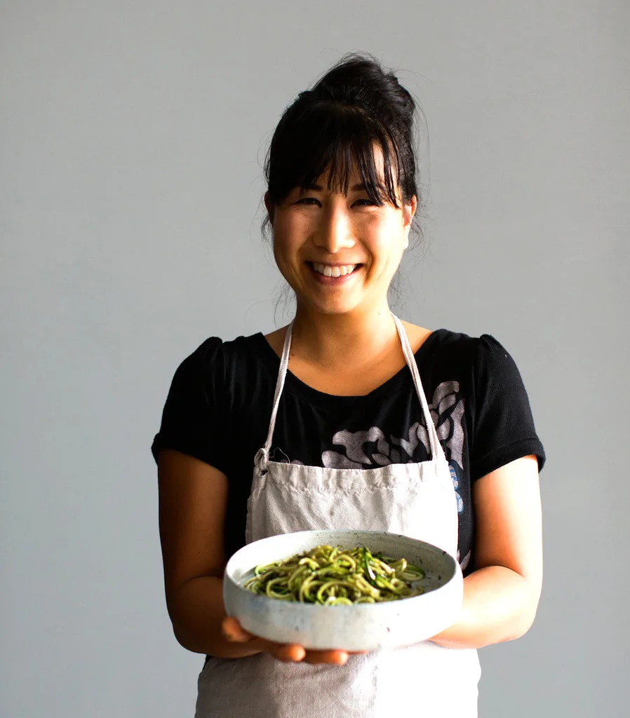 Yoko Inoue Shokuiku