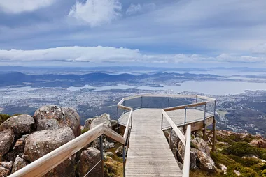 Fly in, fly out: How to do Hobart in 12 hours
