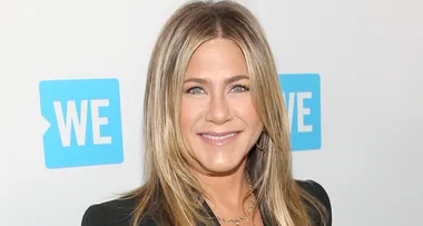 Jennifer Aniston Sports a Wrist Brace in First Public Appearance Since Justin Theroux Split
