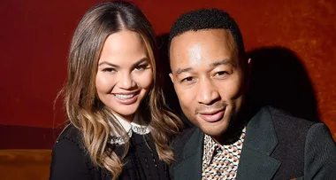 Chrissy Teigen gives birth!