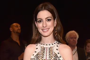 Anne Hathaway shuts down body shamers with incredible red-carpet look