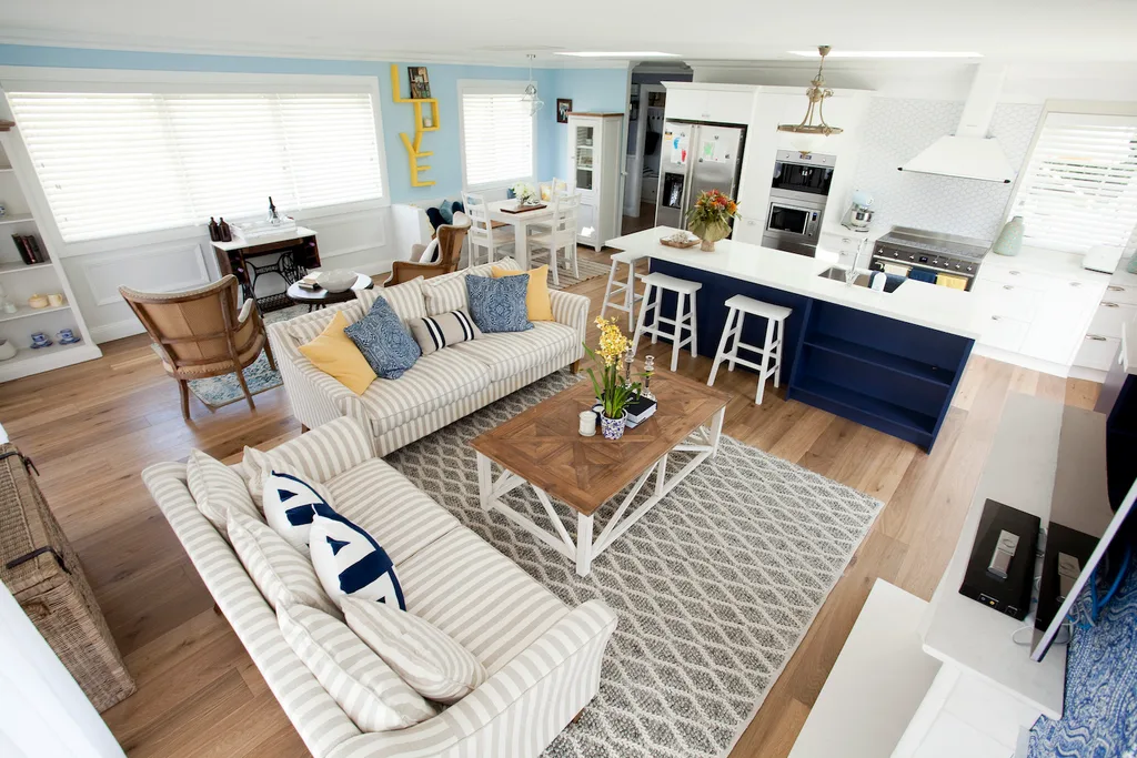 Jess and Jared Lounge room