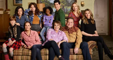 Channel Ten make an official statement as they cancel showing ‘Roseanne’ after Roseanne Barr’s racist Tweet